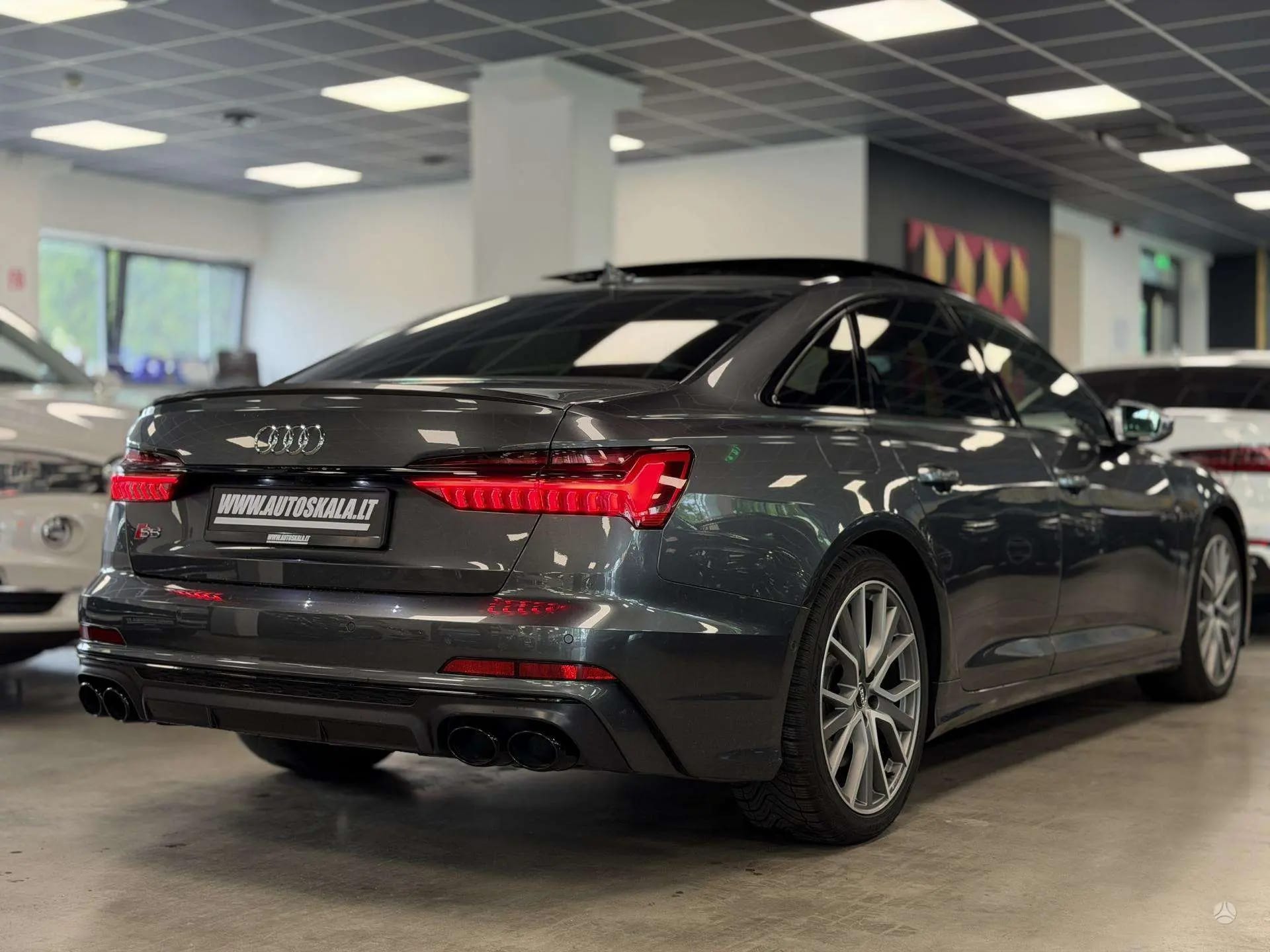 Audi S6