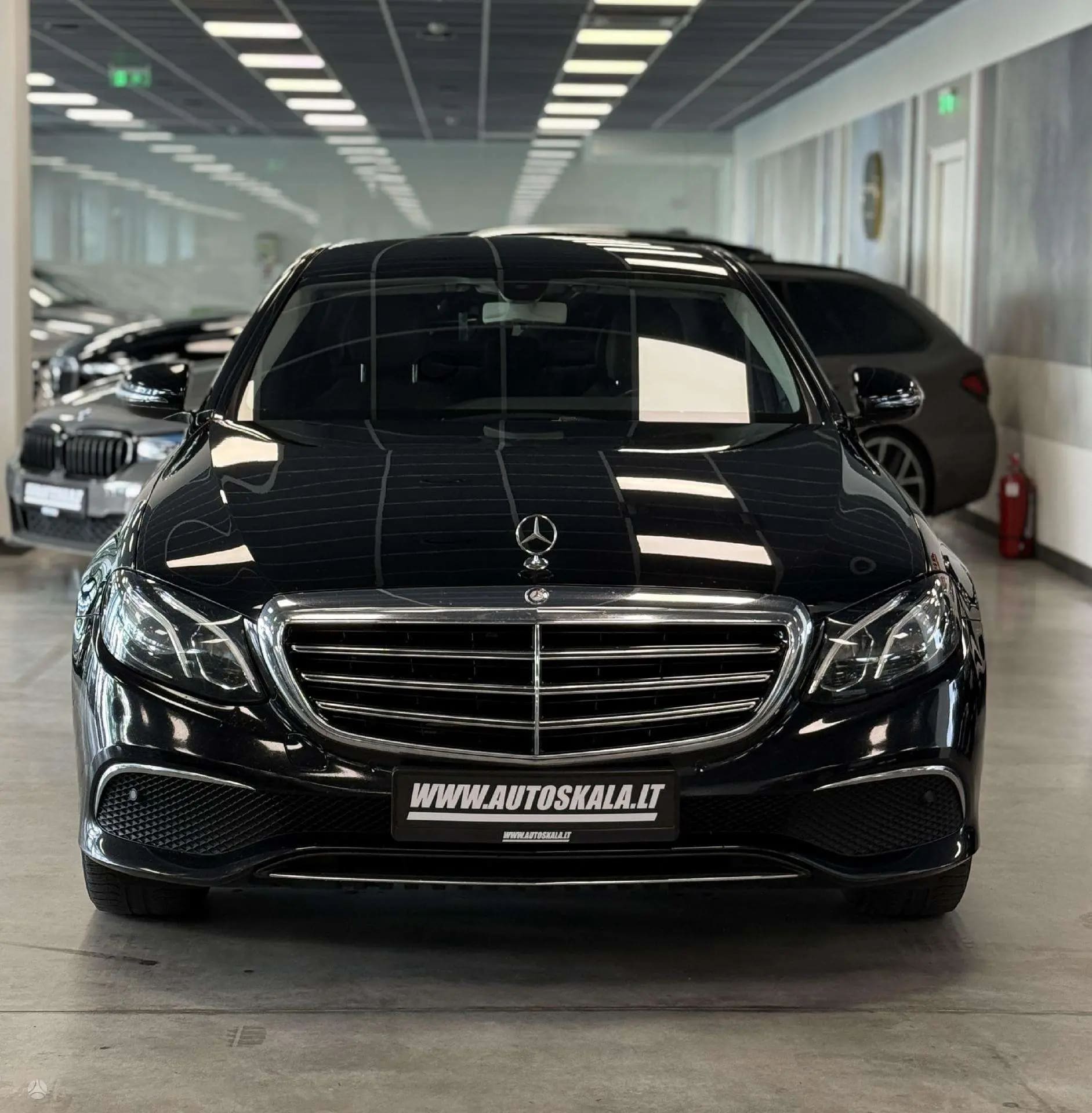 Mercedes-Benz E 220