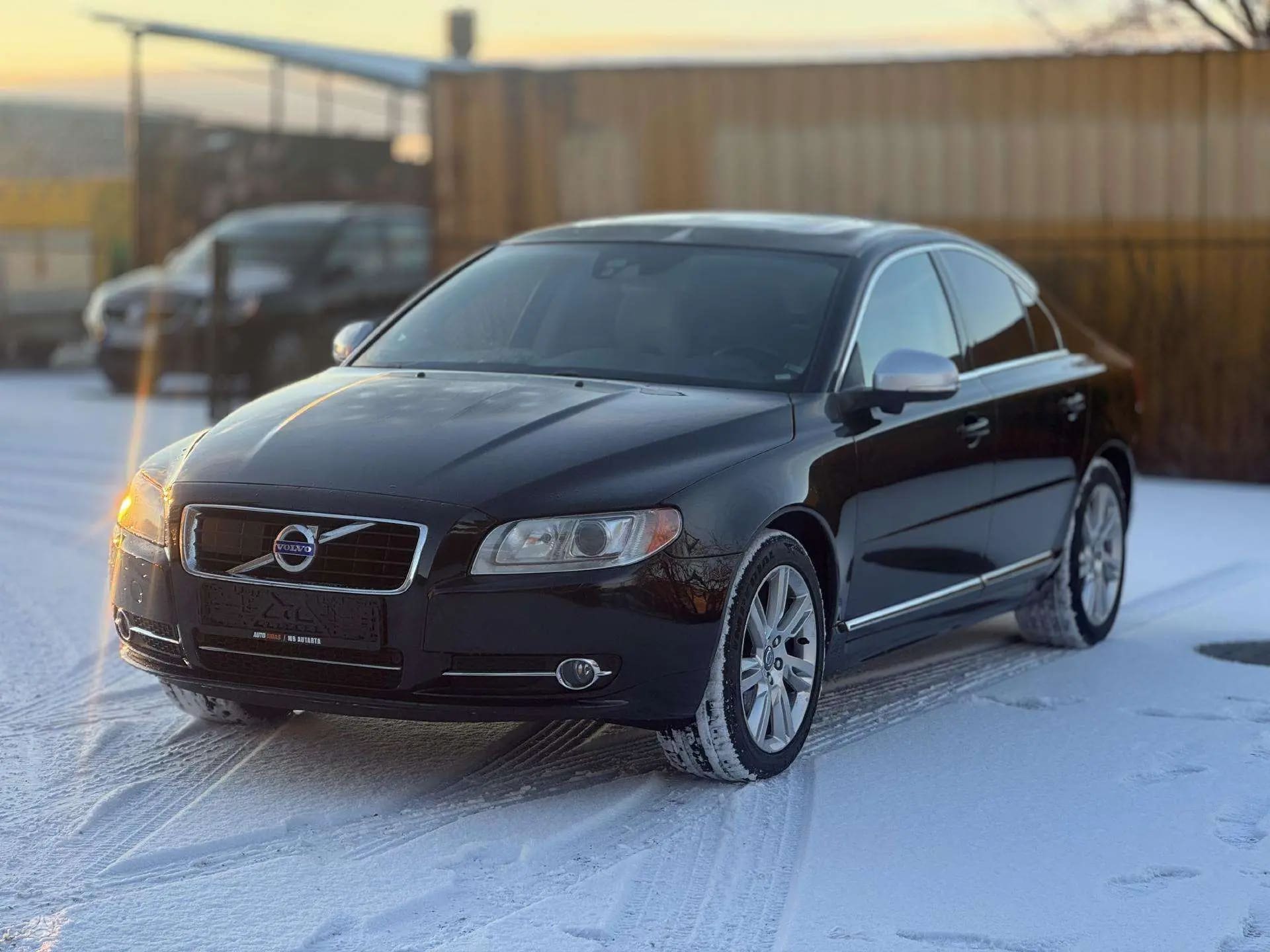Volvo S80