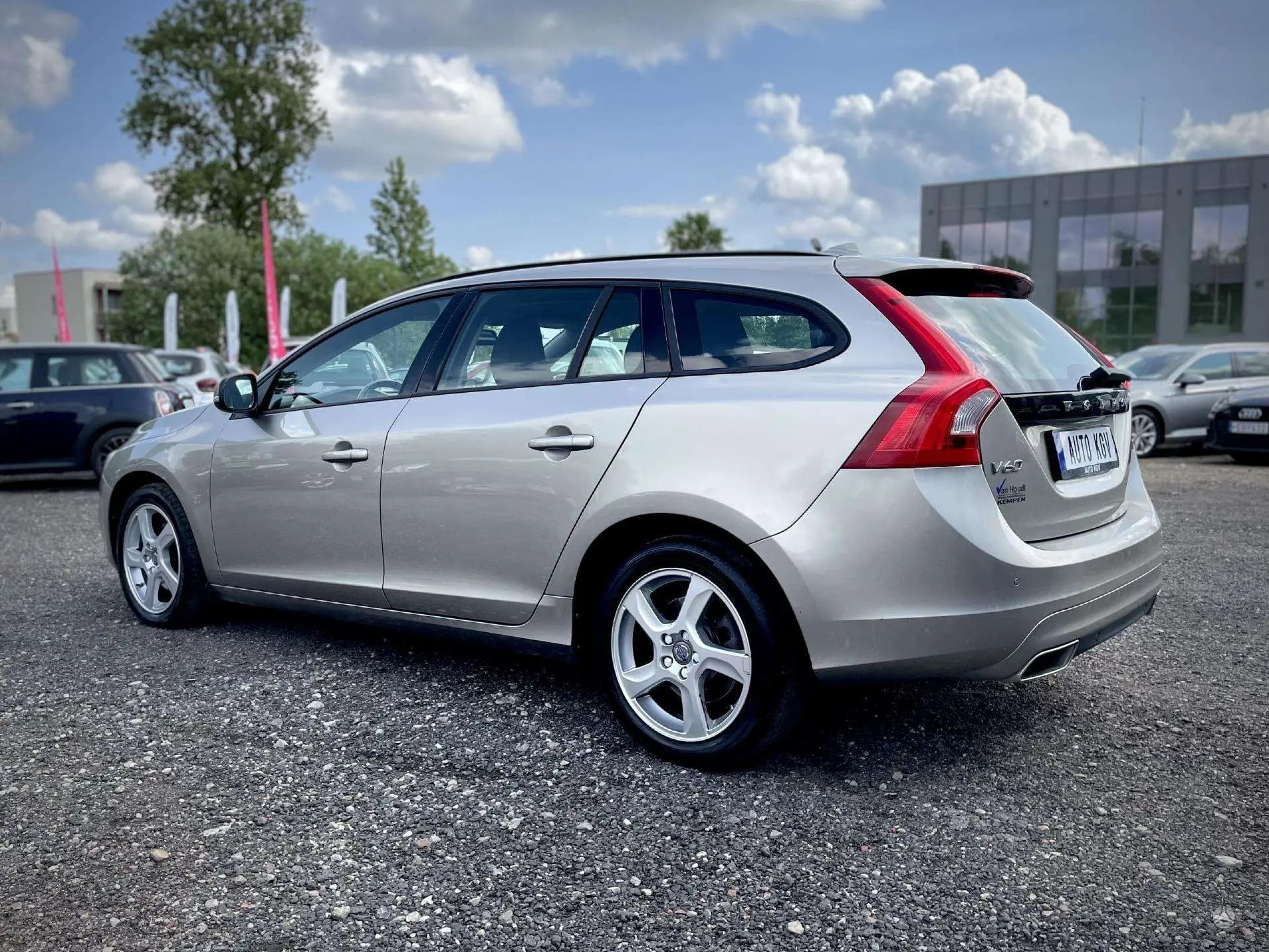 Volvo V60
