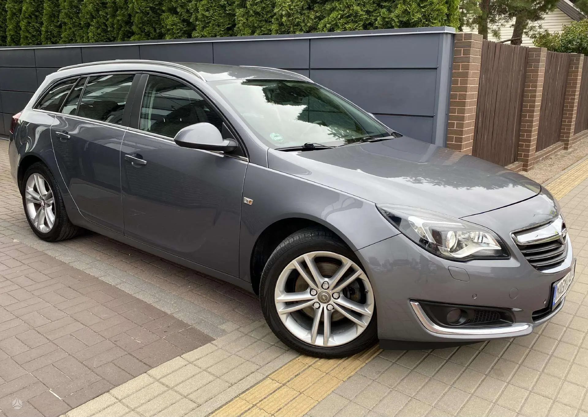 Opel Insignia