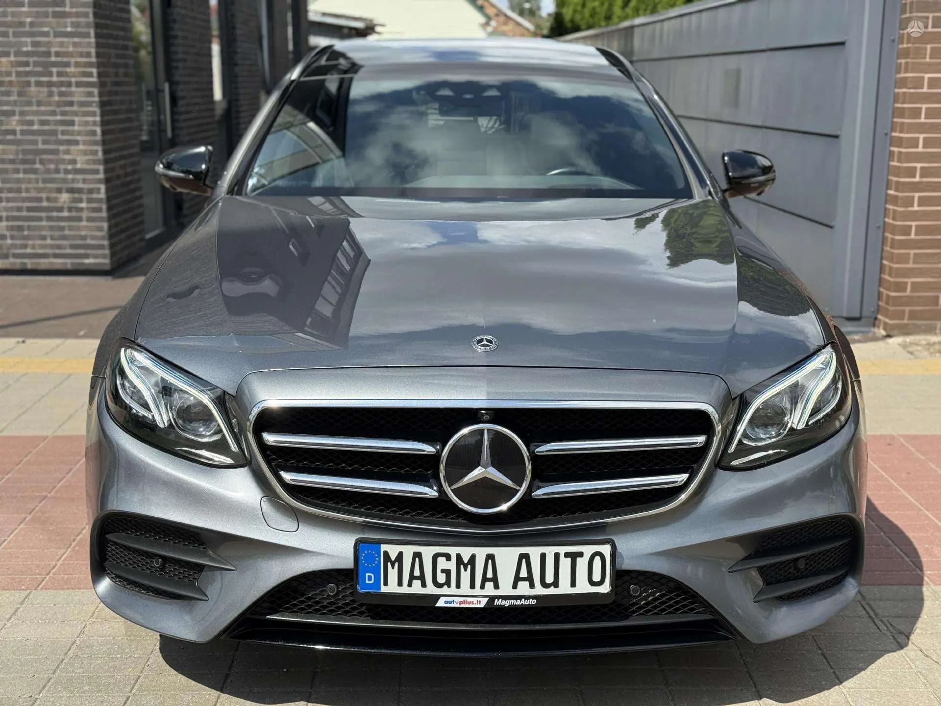 Mercedes-Benz E 350
