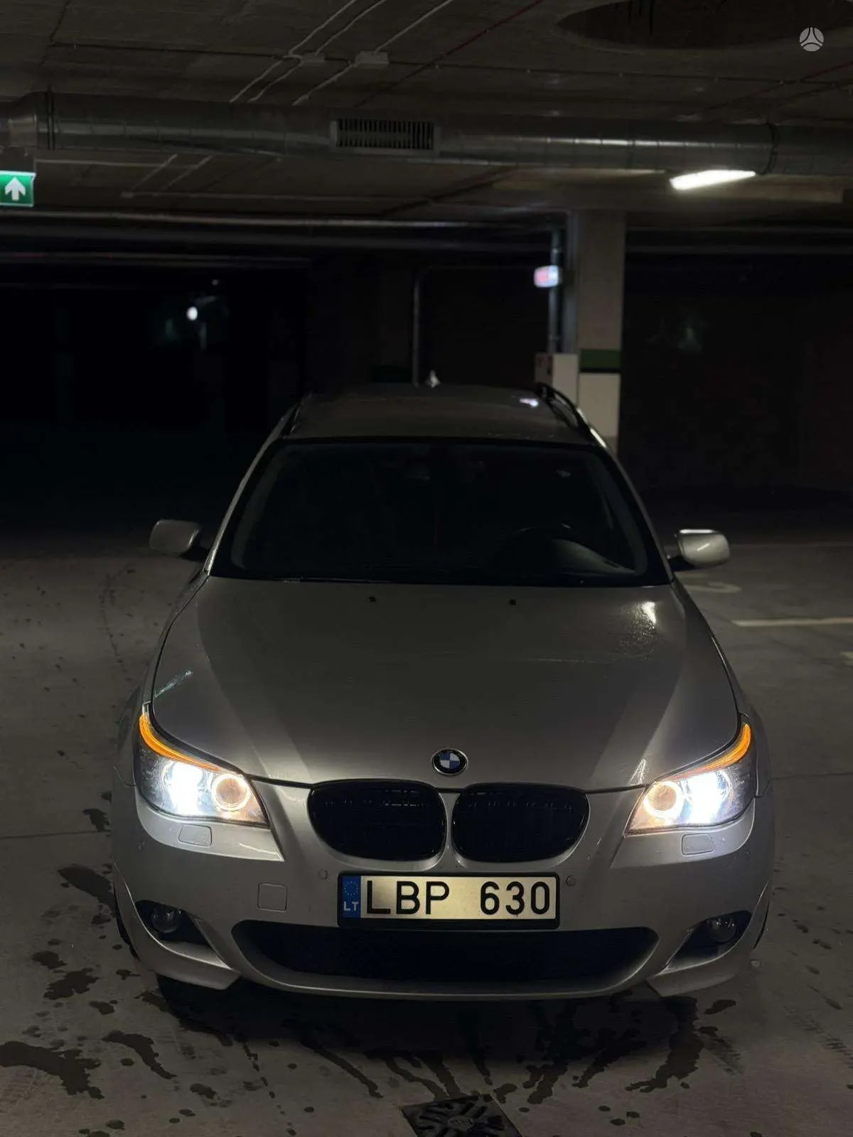 BMW 525