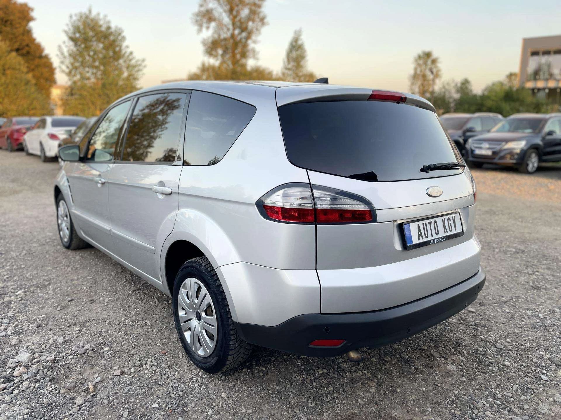 Ford S-Max