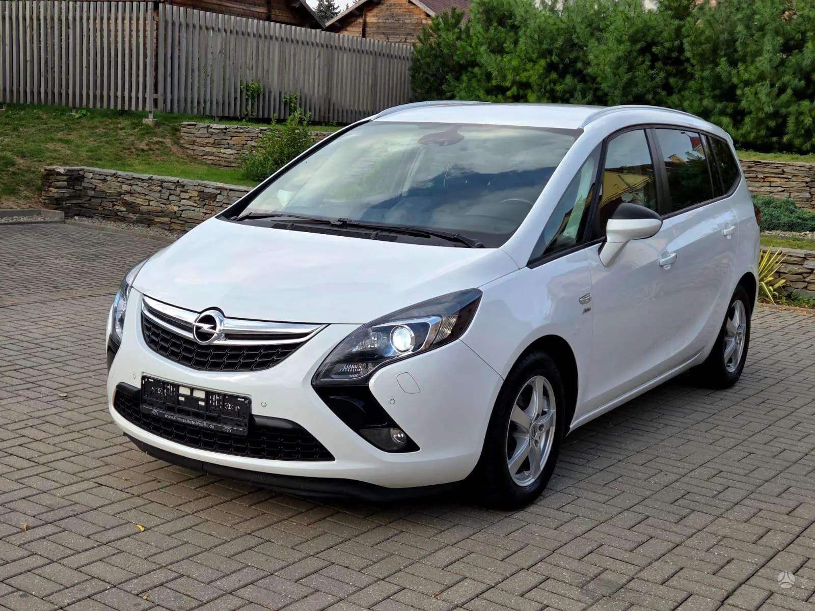 Opel Zafira Tourer