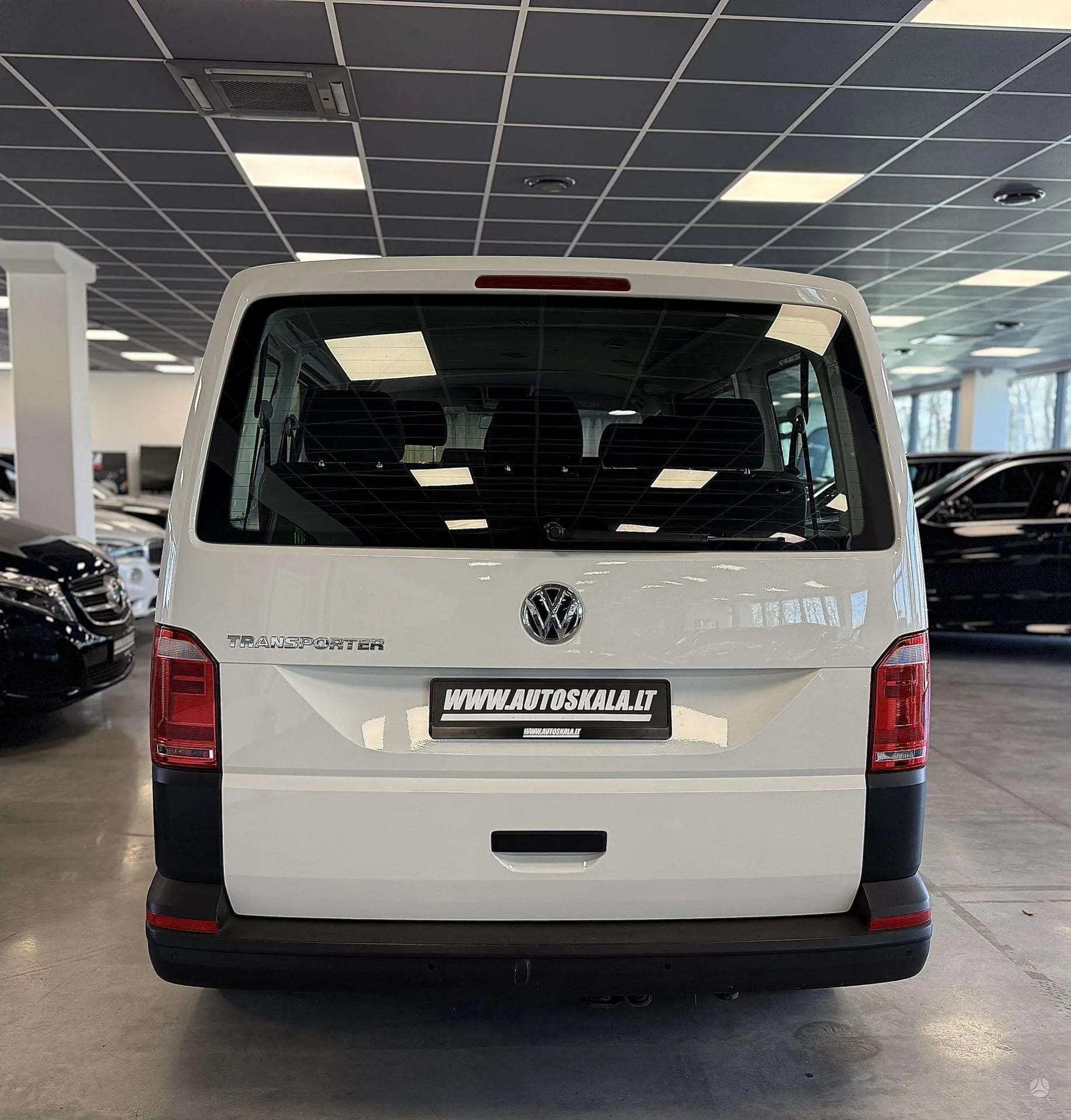 Volkswagen Shuttle