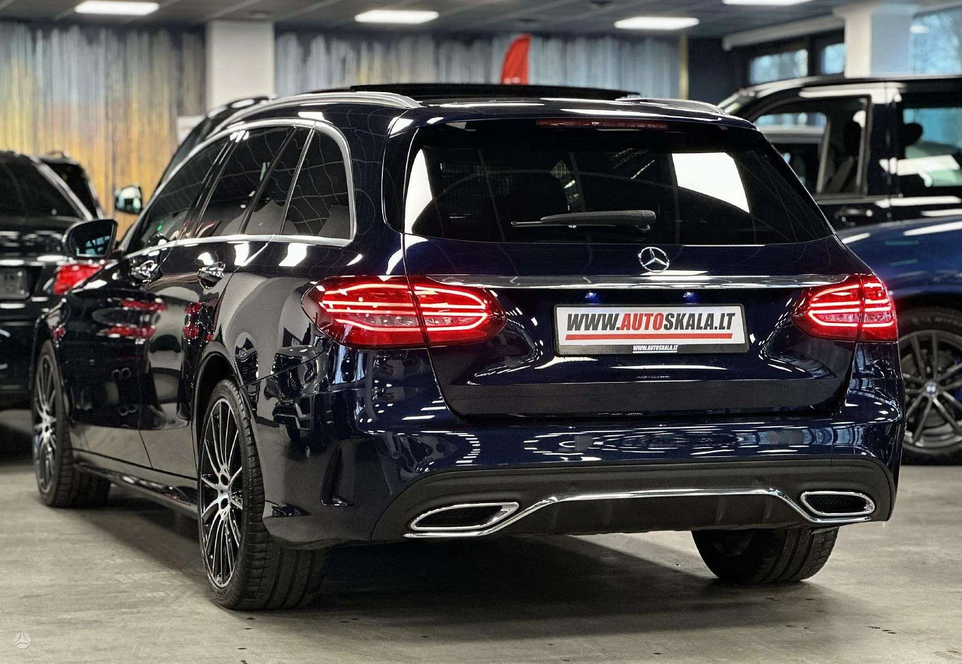 Mercedes-Benz C 300