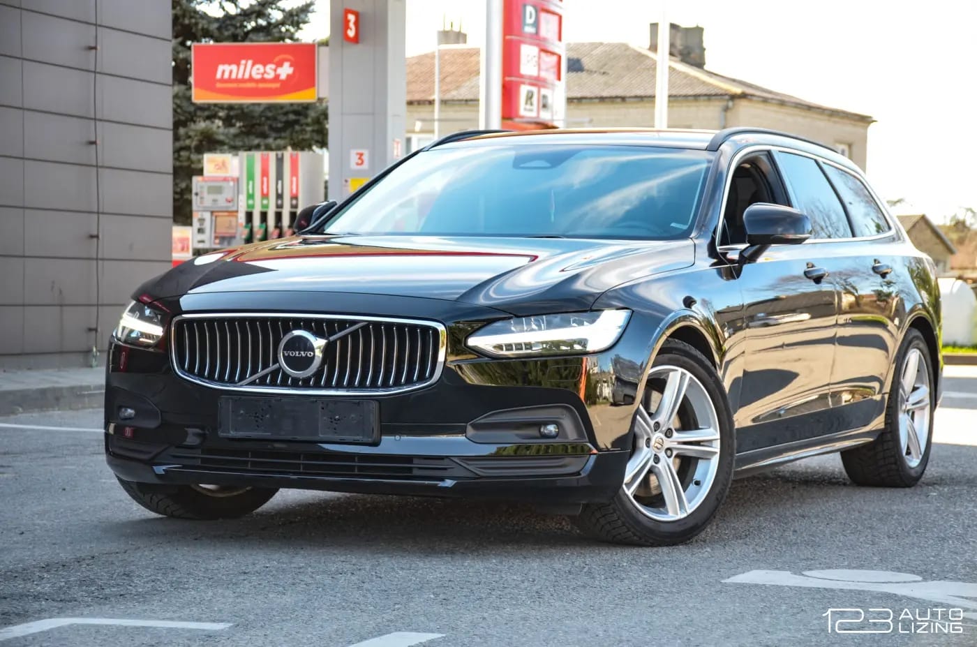 Volvo V90