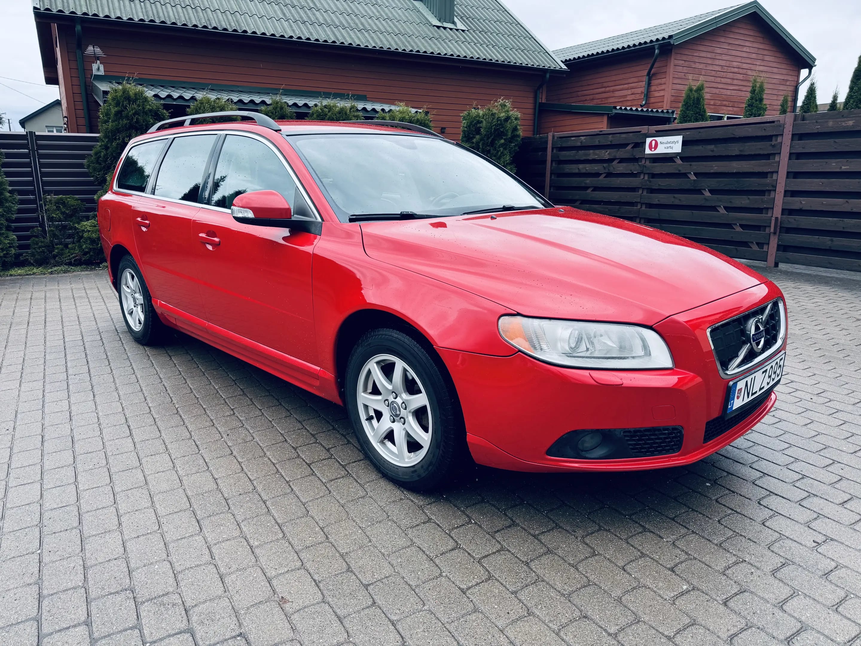 Volvo V70