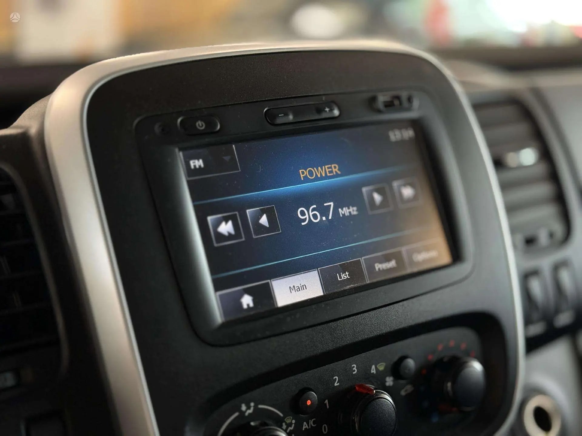 Opel Vivaro