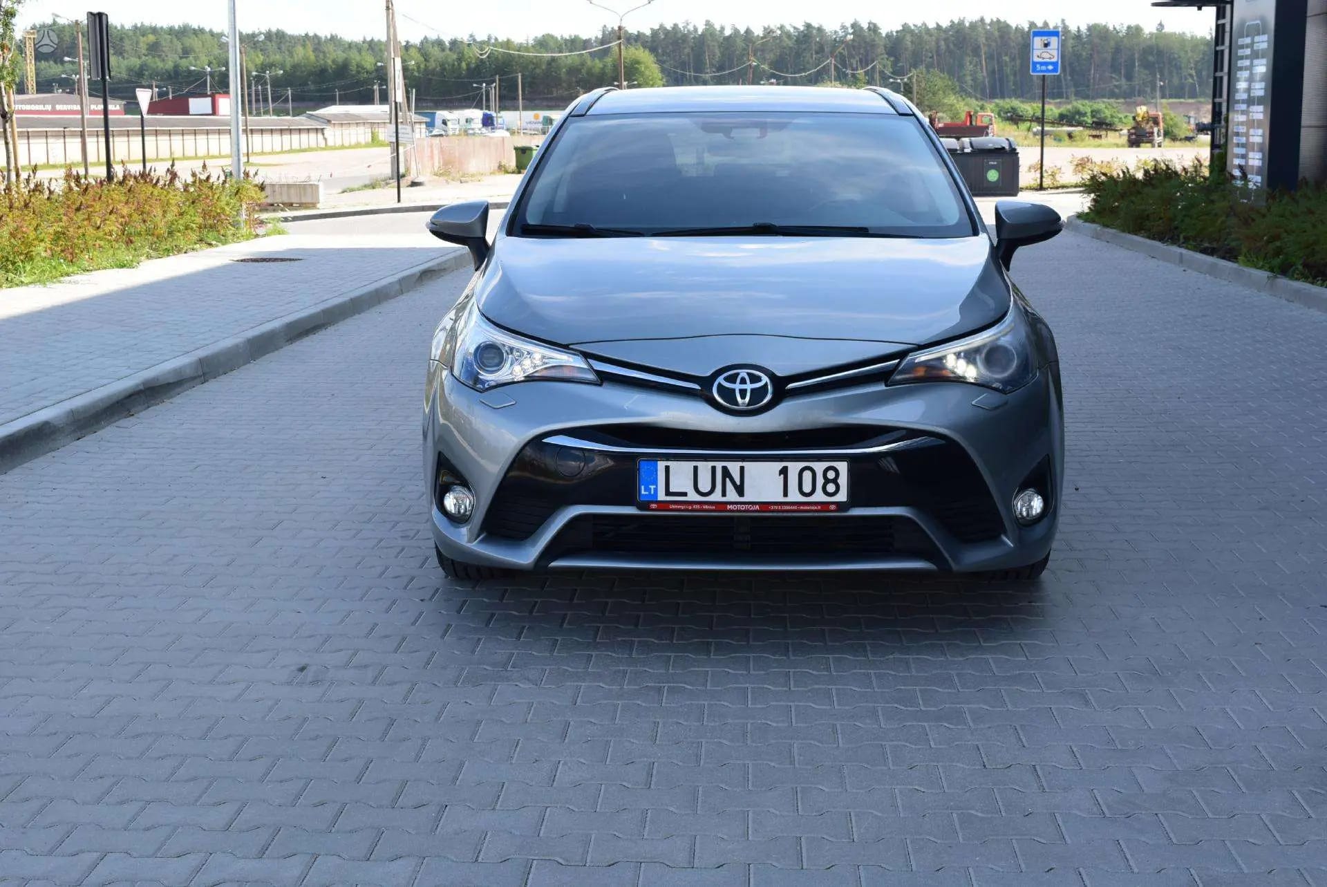 Toyota Avensis