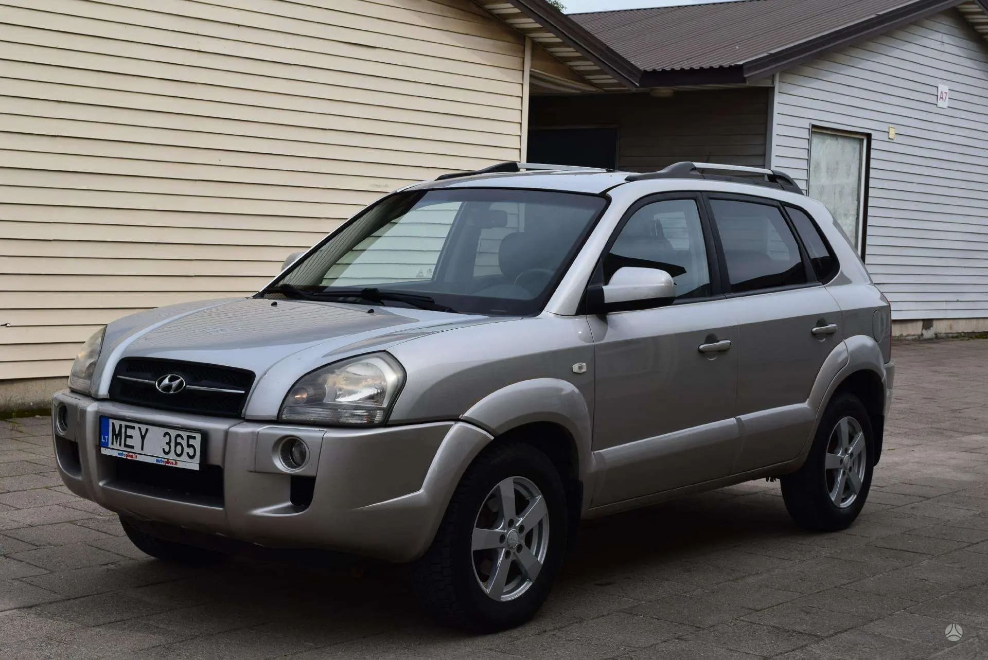 Hyundai TUCSON