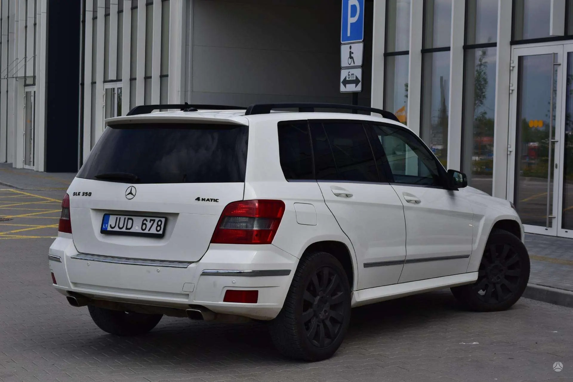 Mercedes-Benz GLK 350