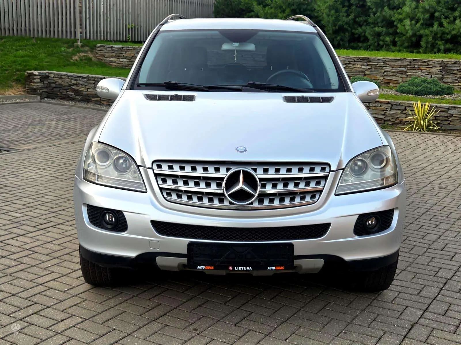 Mercedes-Benz ML 320
