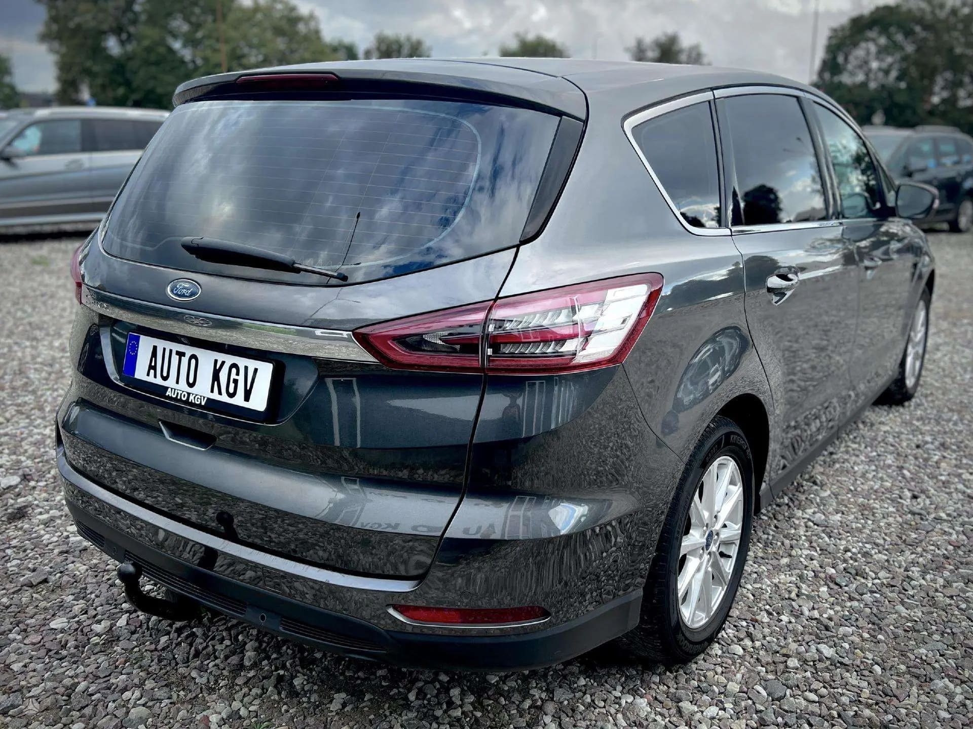 Ford S-Max