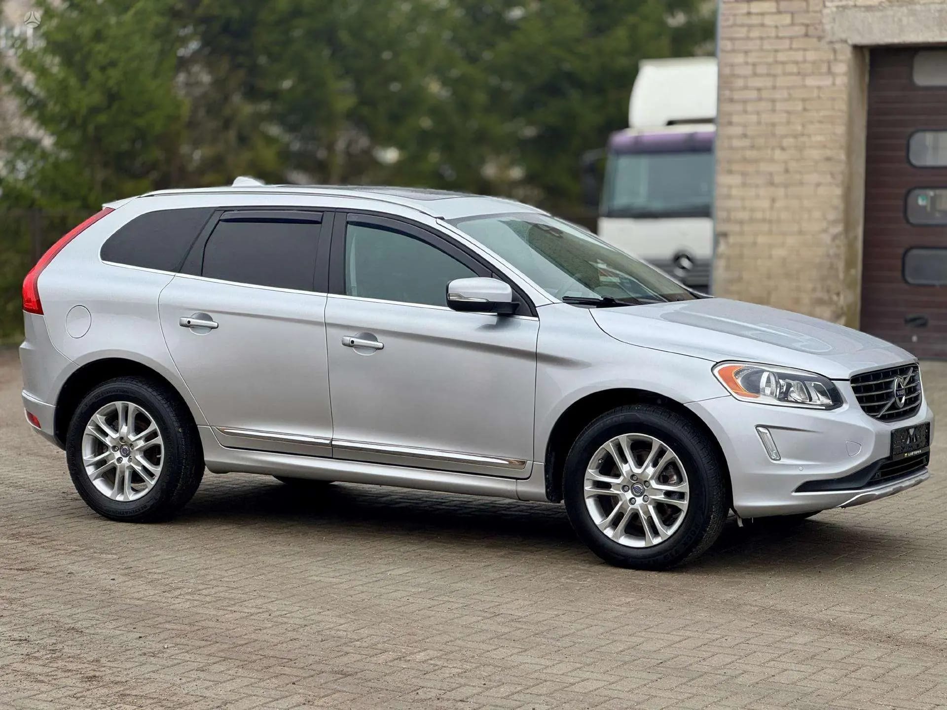 Volvo XC60