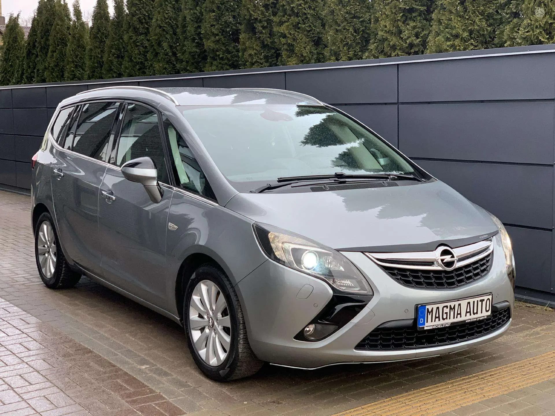 Opel Zafira Tourer