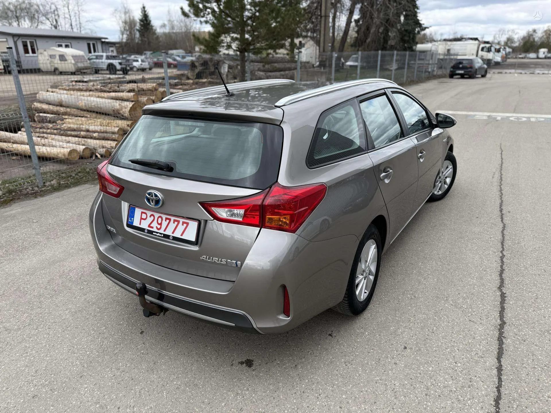 Toyota Auris