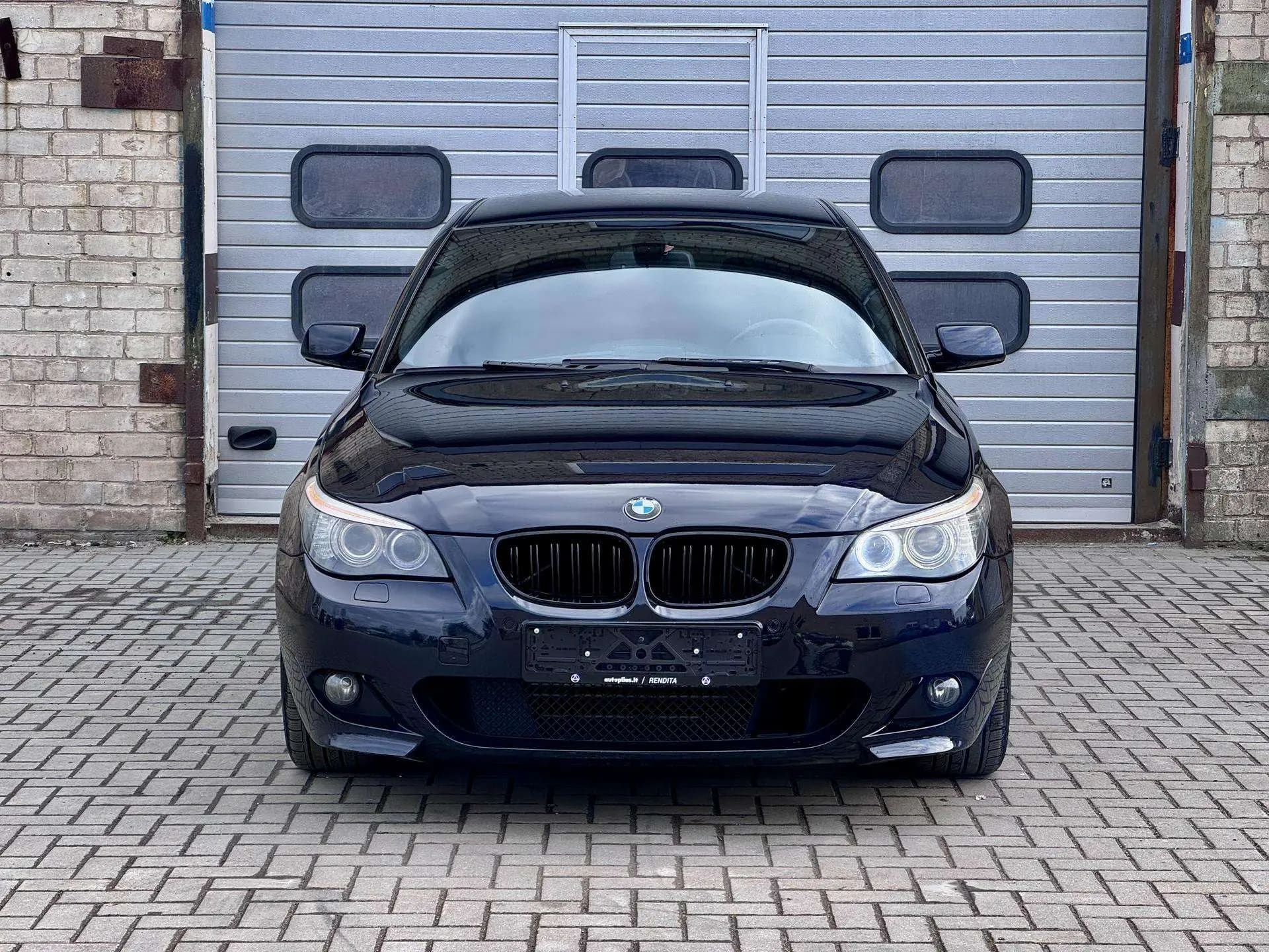 BMW 525