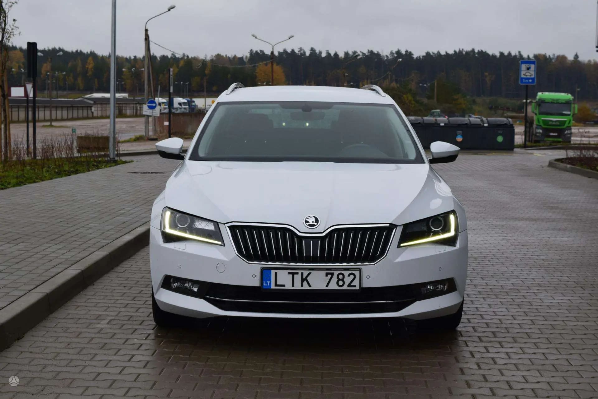 Skoda Superb
