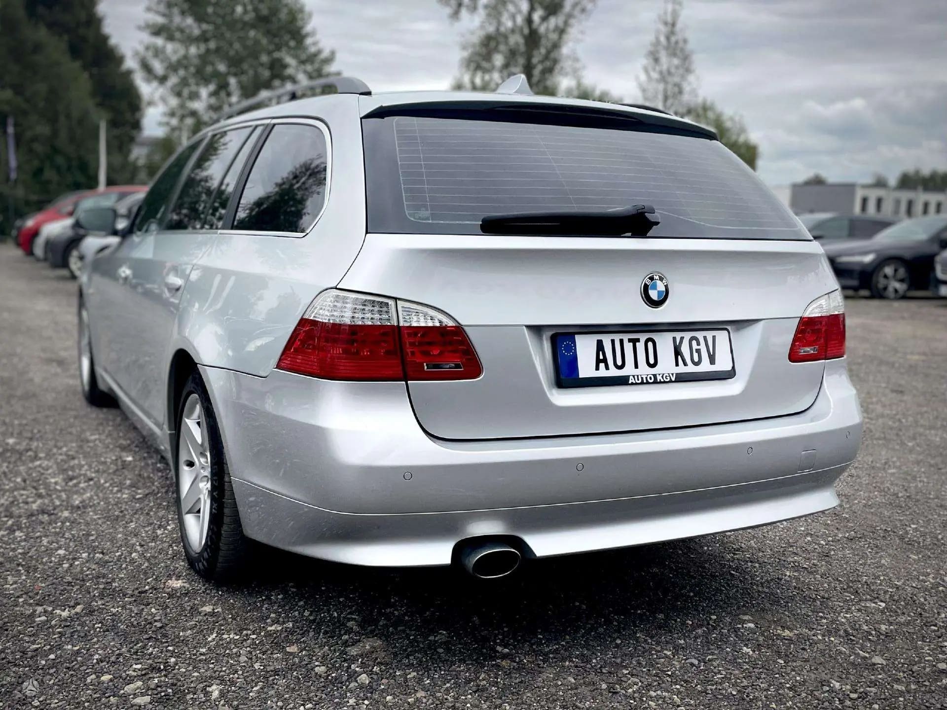 BMW 520
