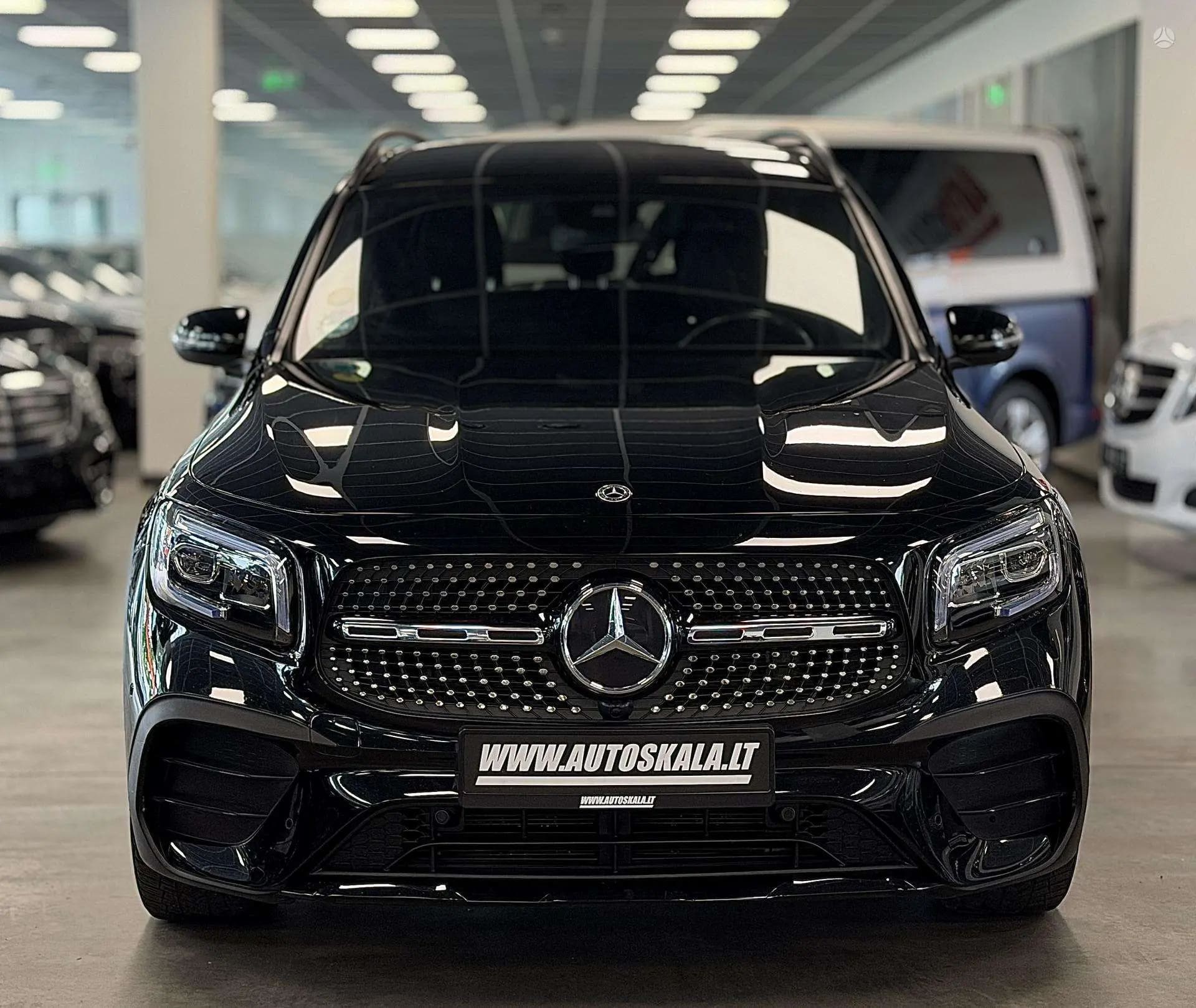 Mercedes-Benz GLB 200