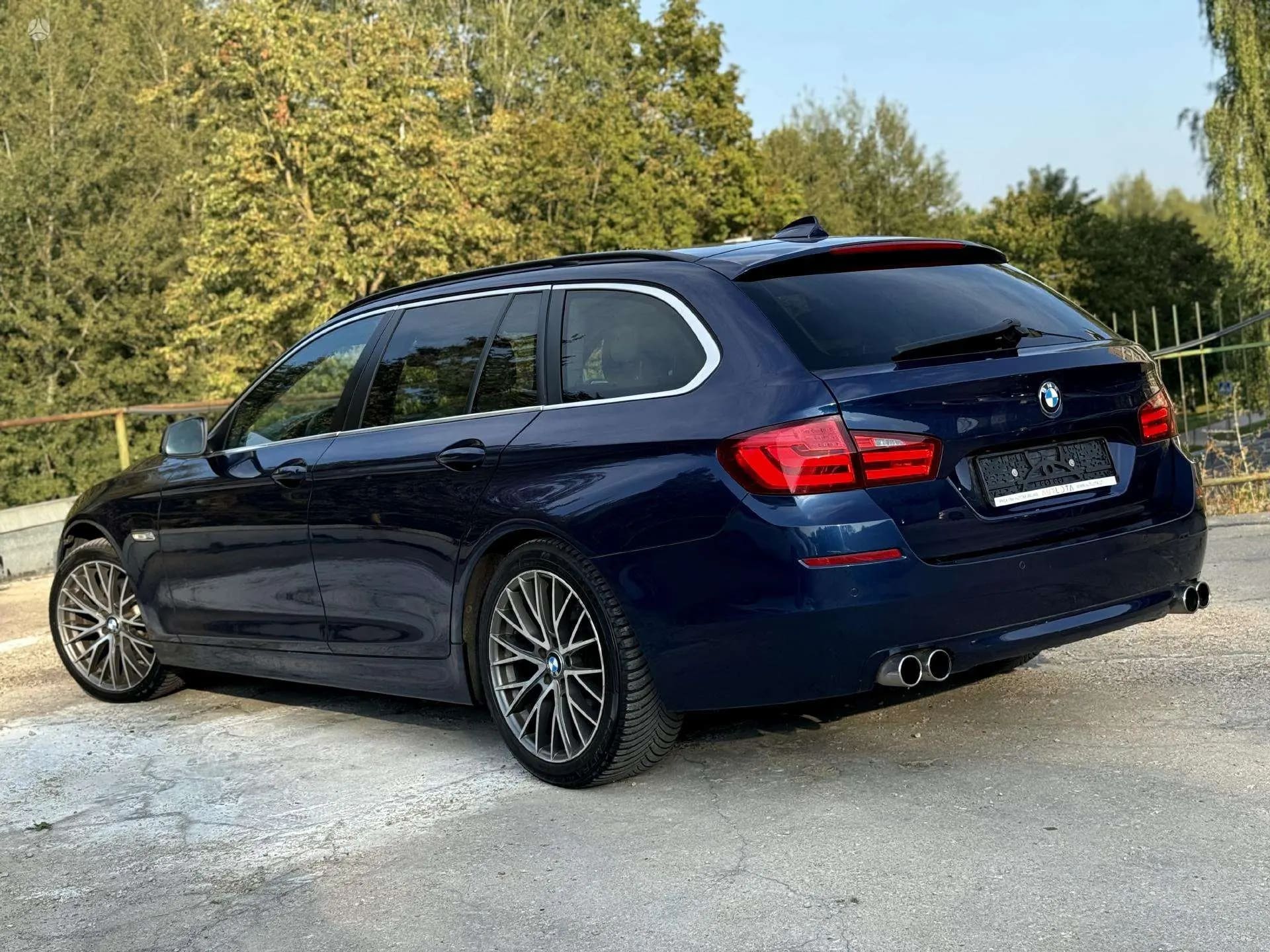 BMW 520