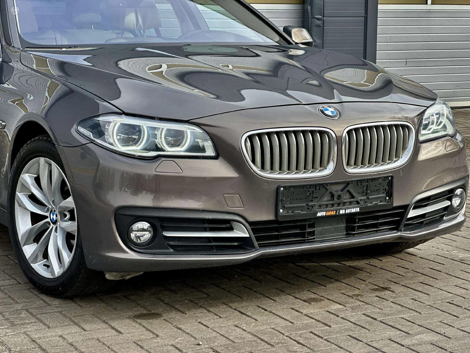 BMW 520