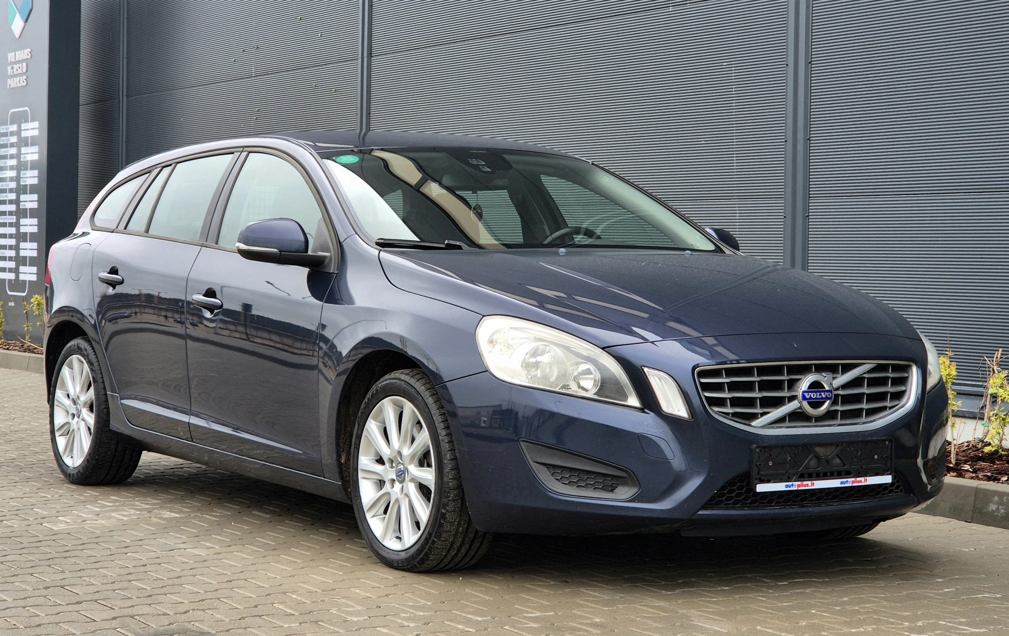 Volvo V60