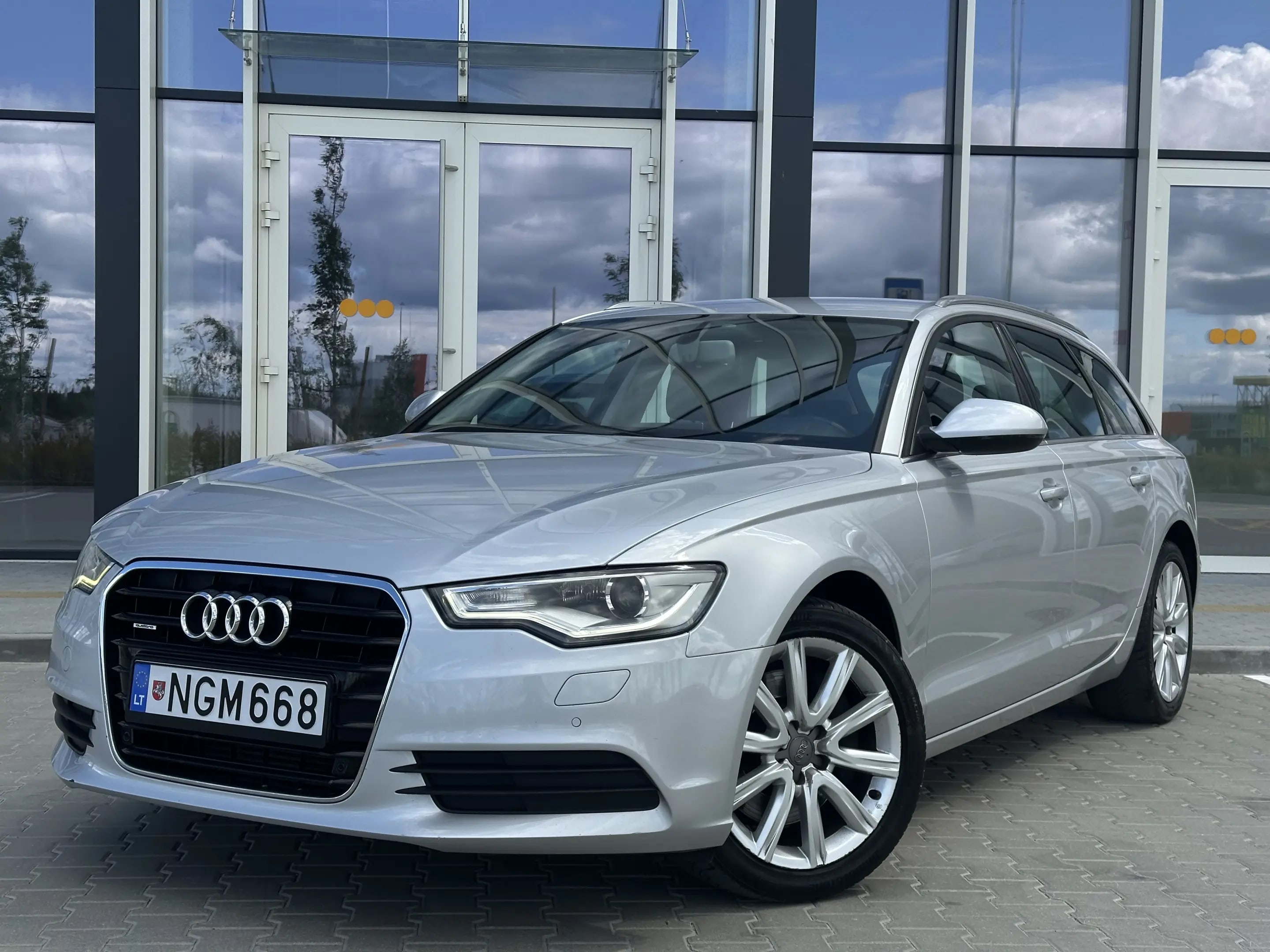 Audi A6