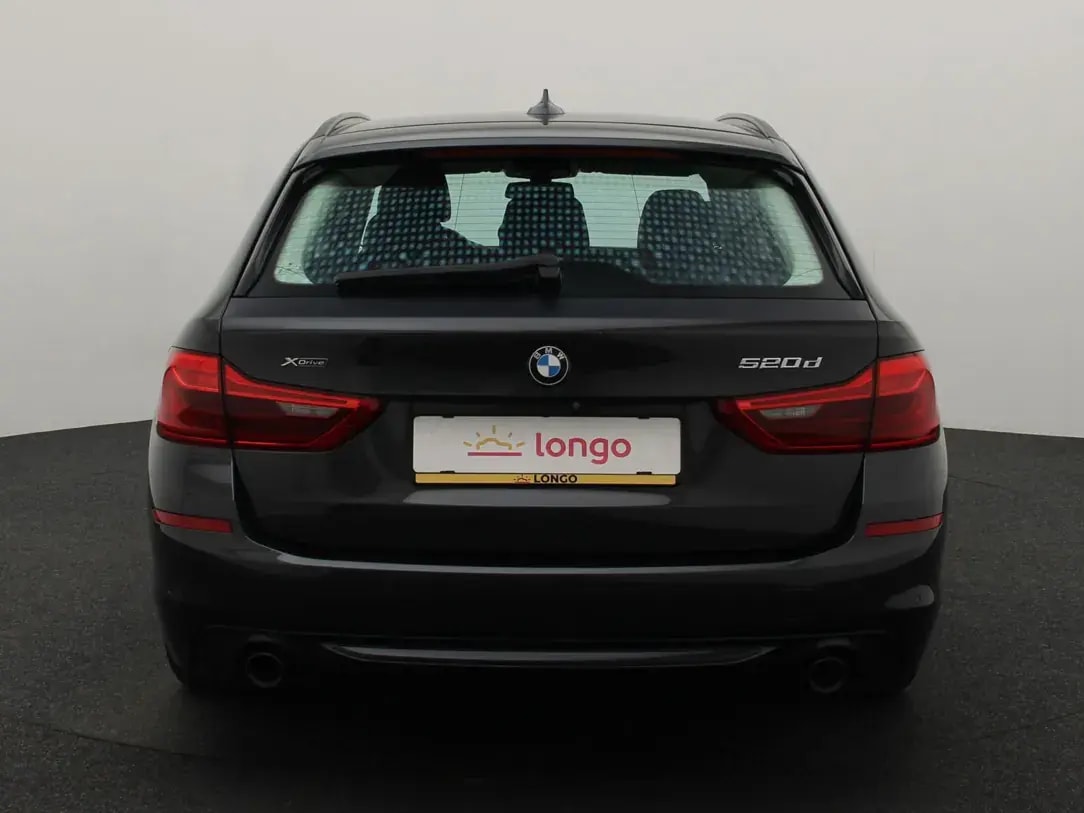 BMW 520