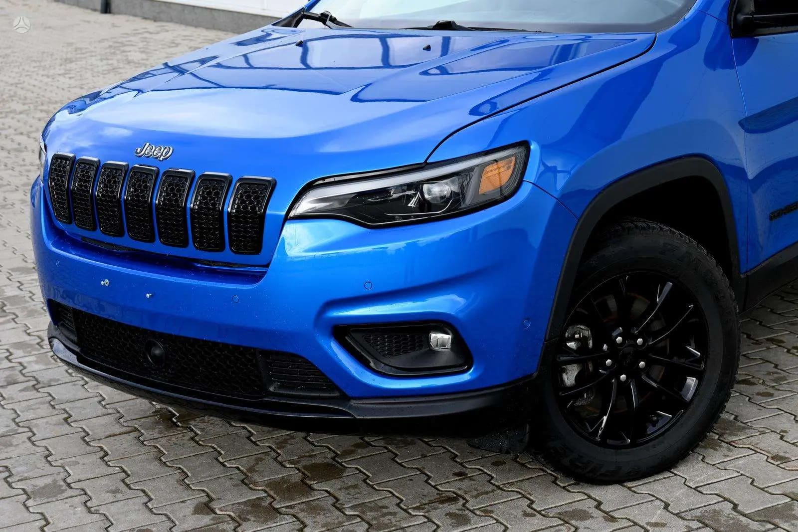Jeep Cherokee