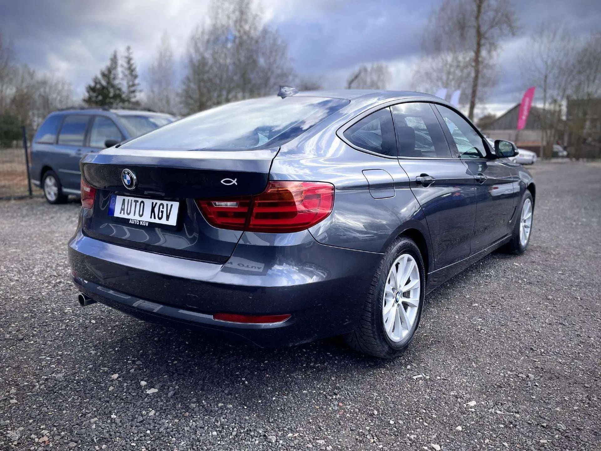 BMW 318 Gran Turismo