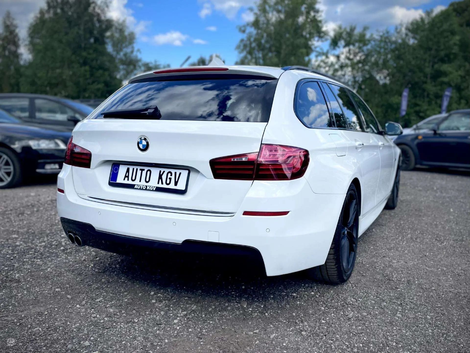 BMW 530