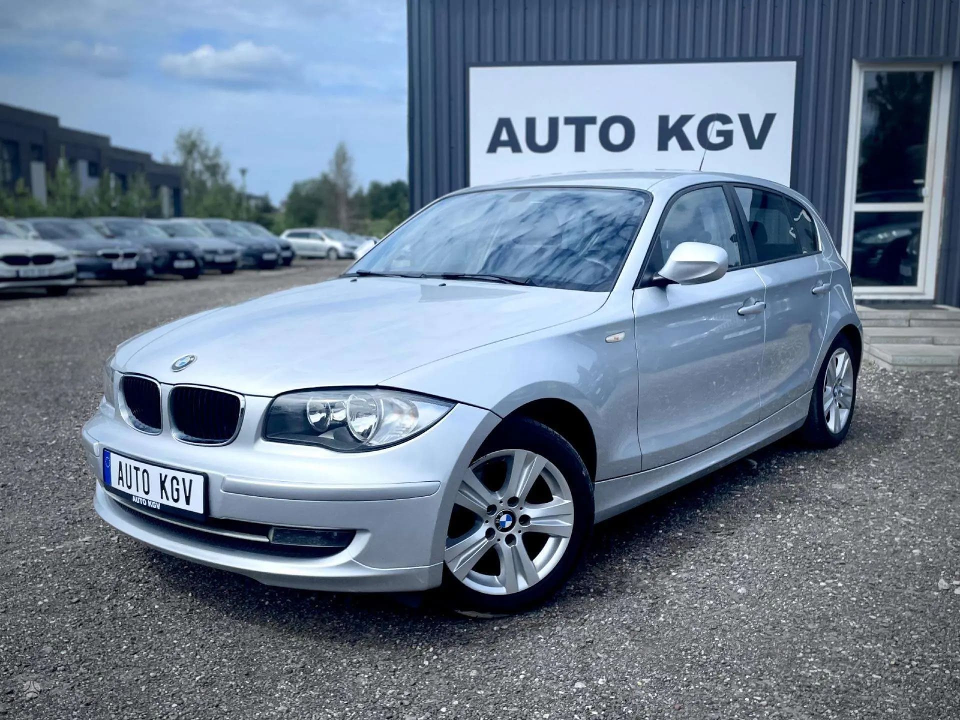 BMW 118