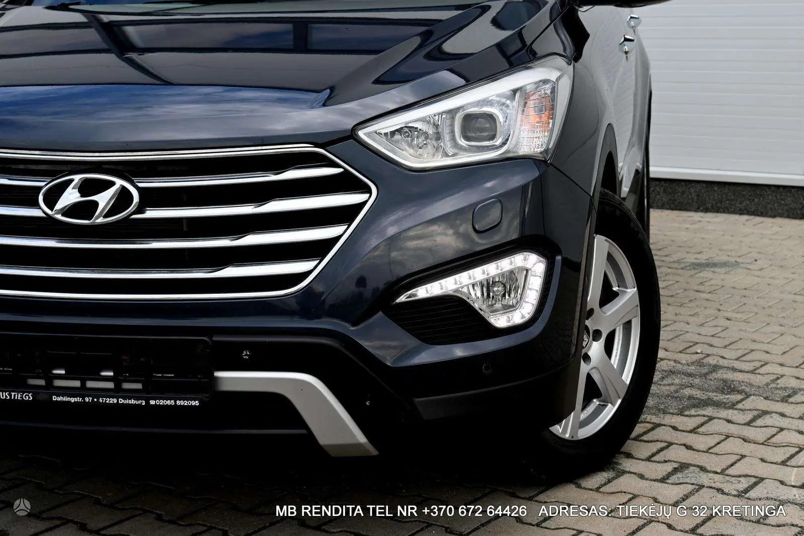 Hyundai Grand Santa Fe