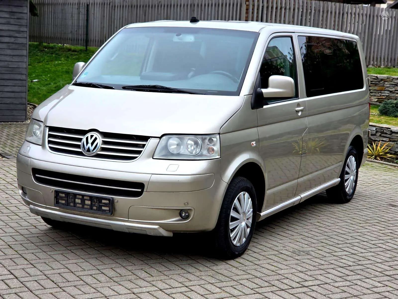 Volkswagen Caravelle
