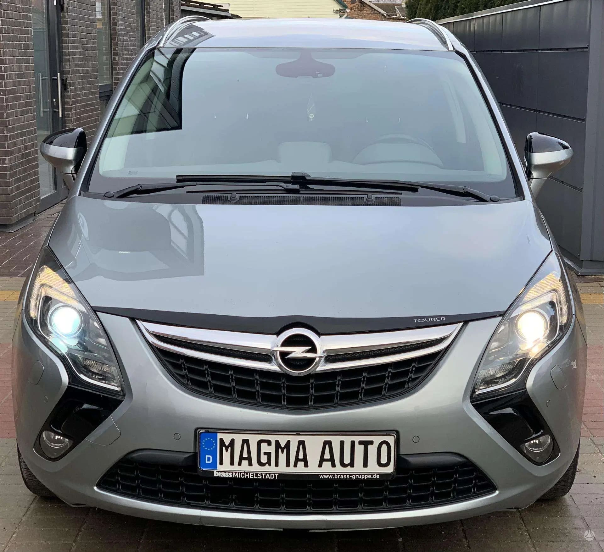 Opel Zafira Tourer