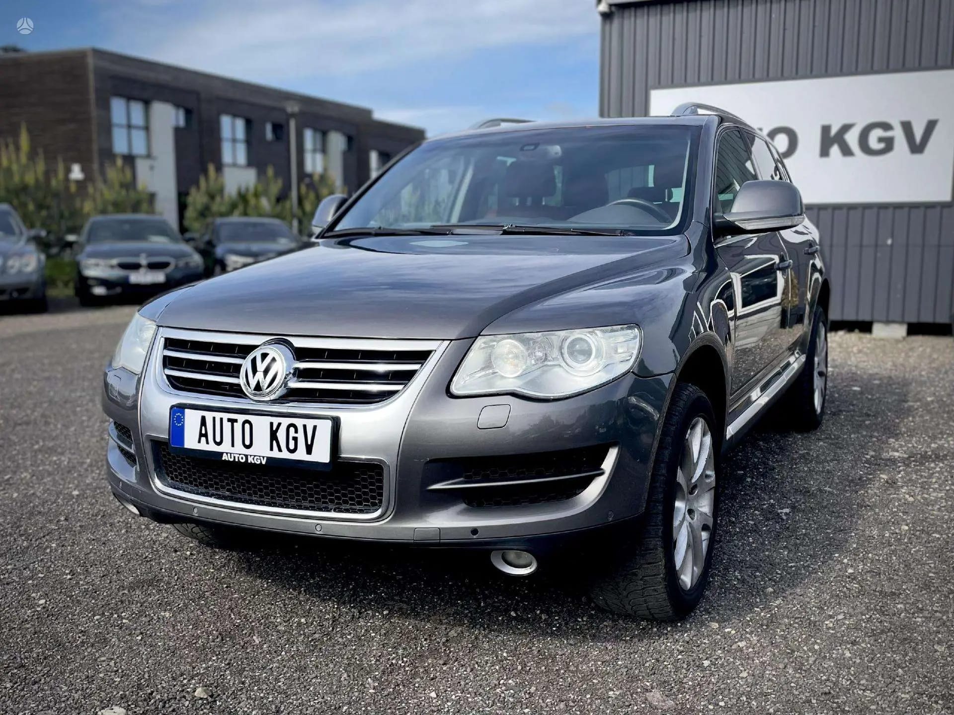 Volkswagen Touareg