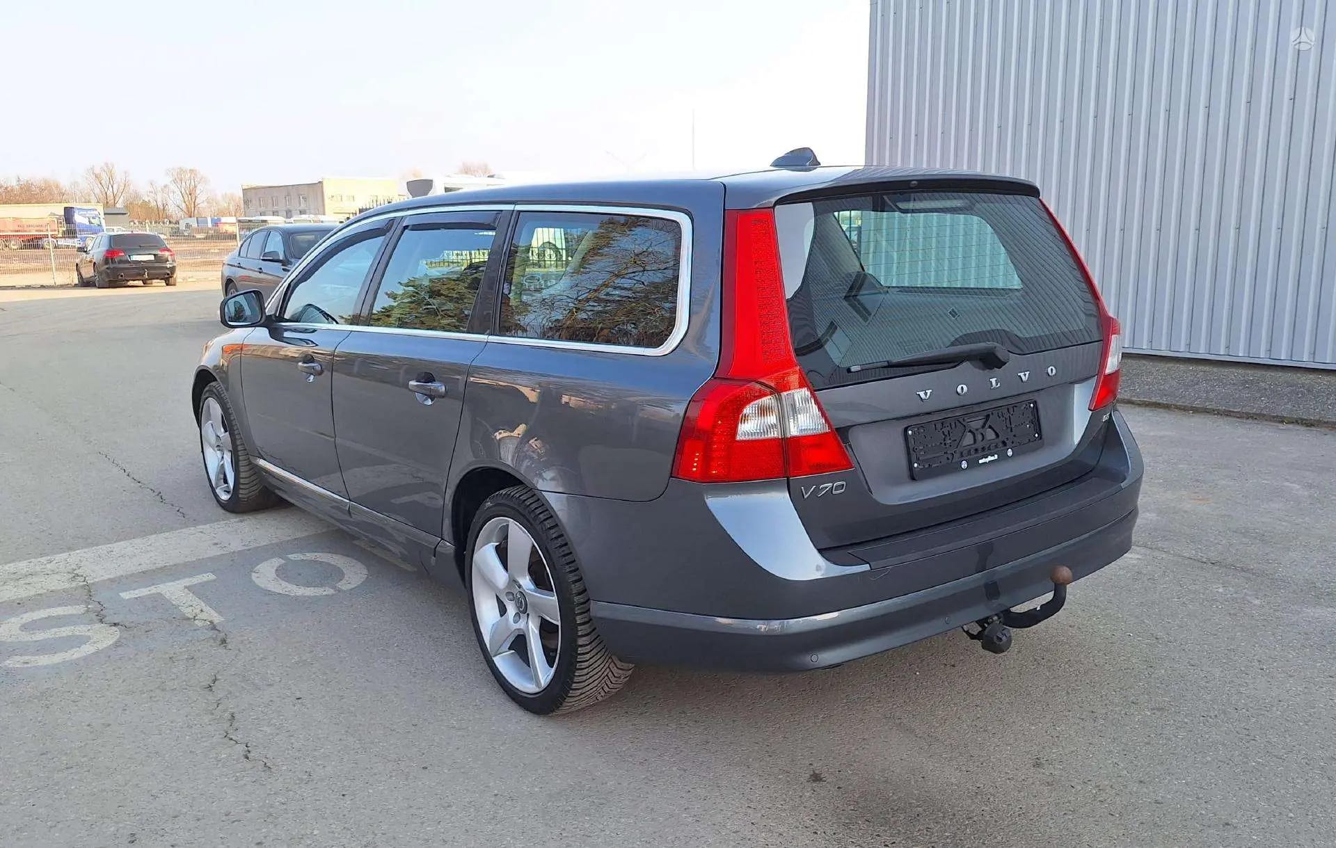 Volvo V70