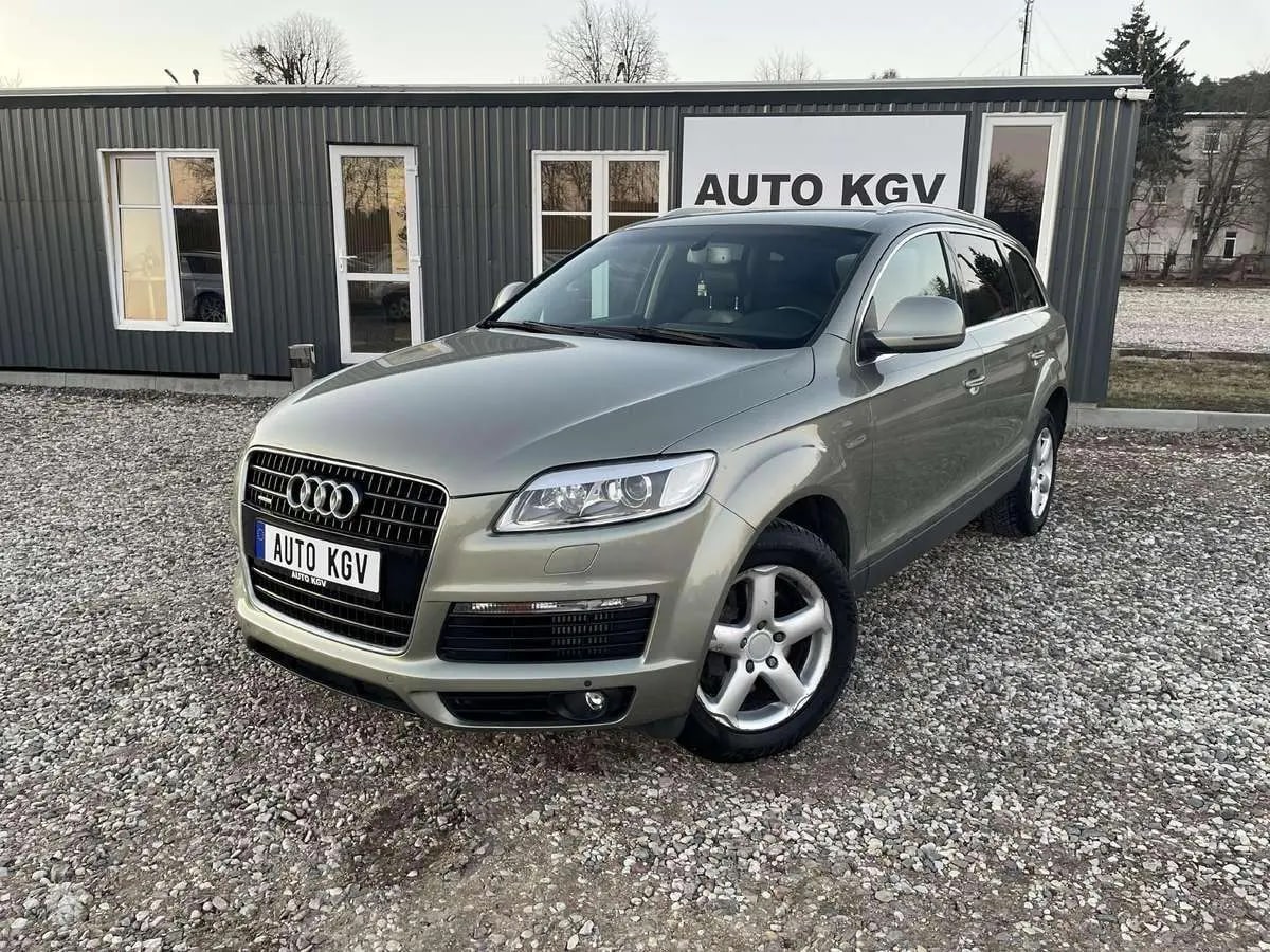 Audi Q7