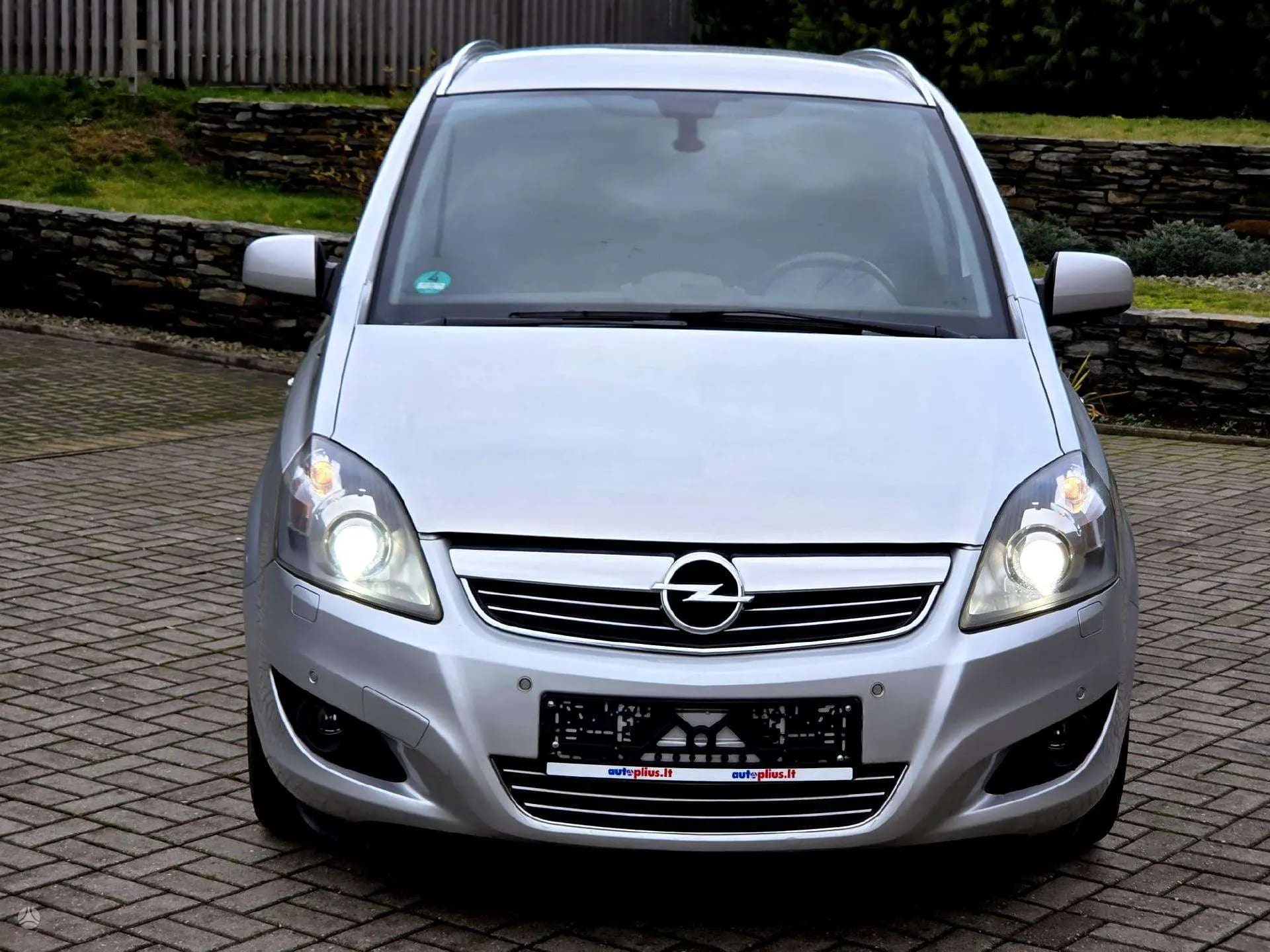 Opel Zafira
