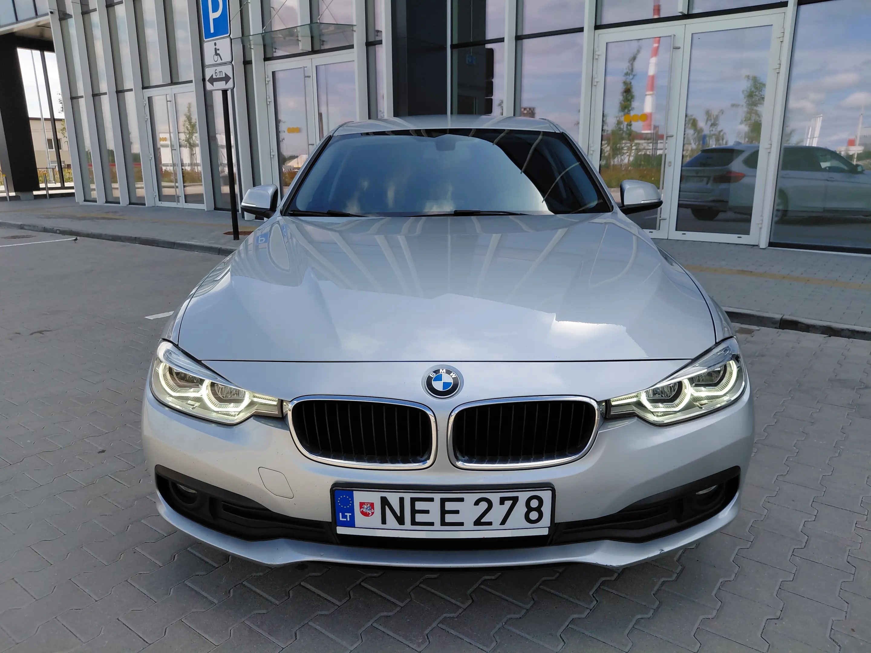 BMW 318