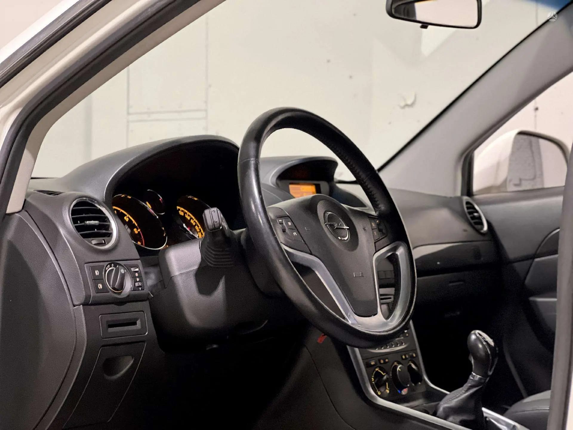 Opel Antara