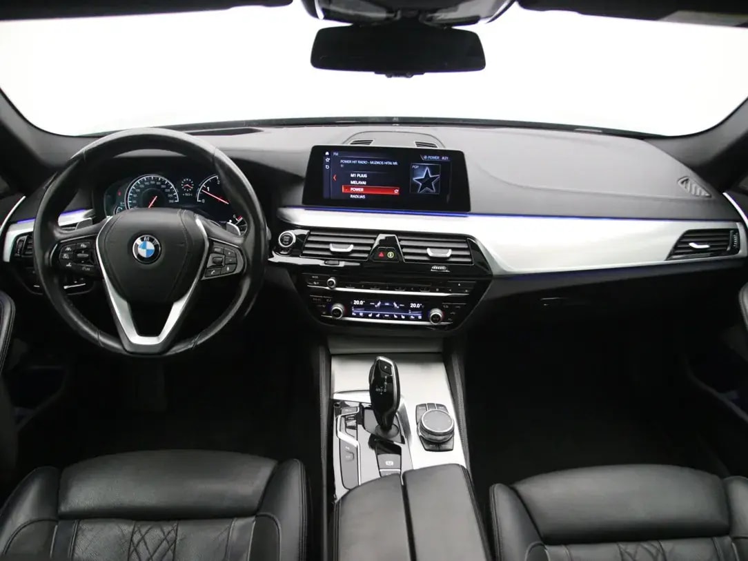 BMW 530