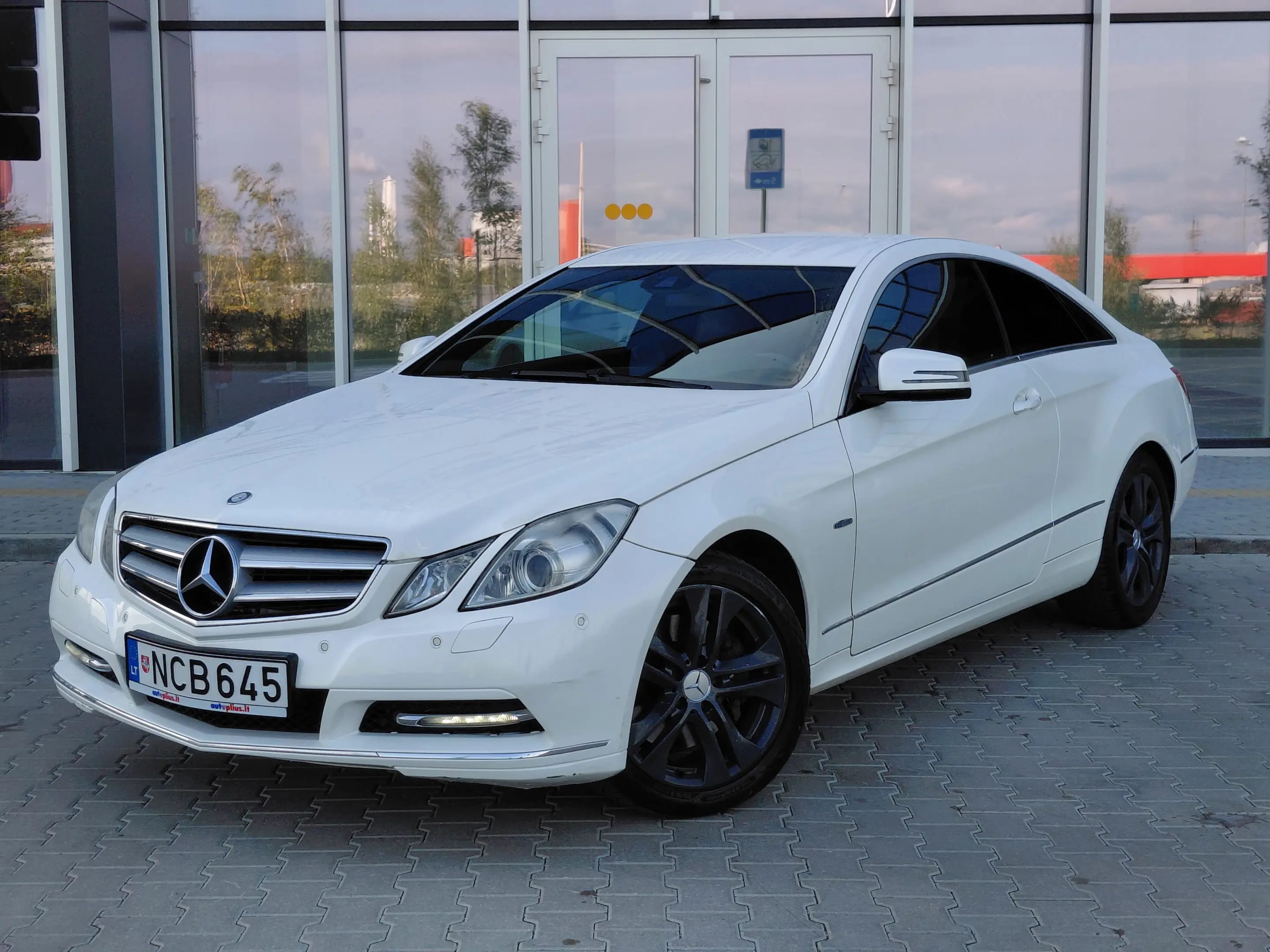 Mercedes-Benz E 350