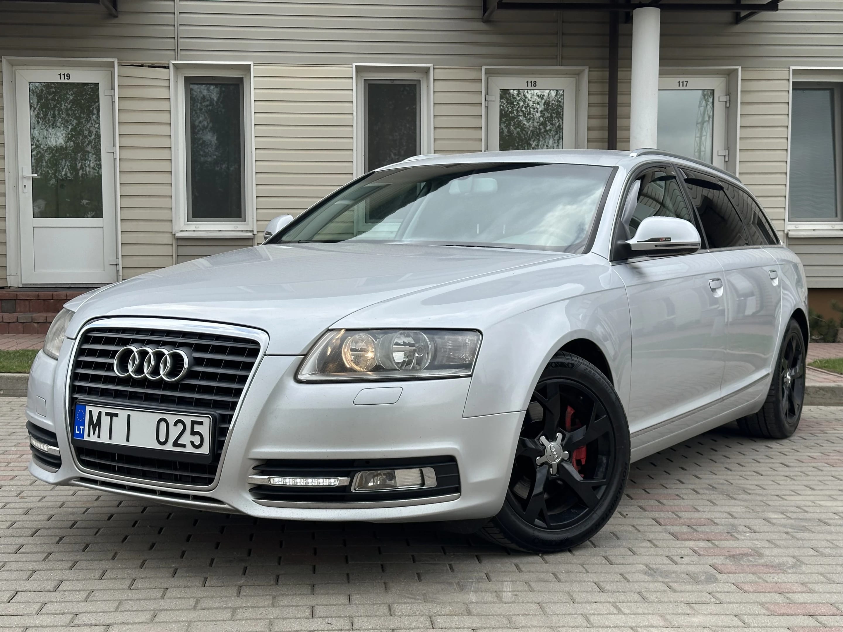 Audi A6