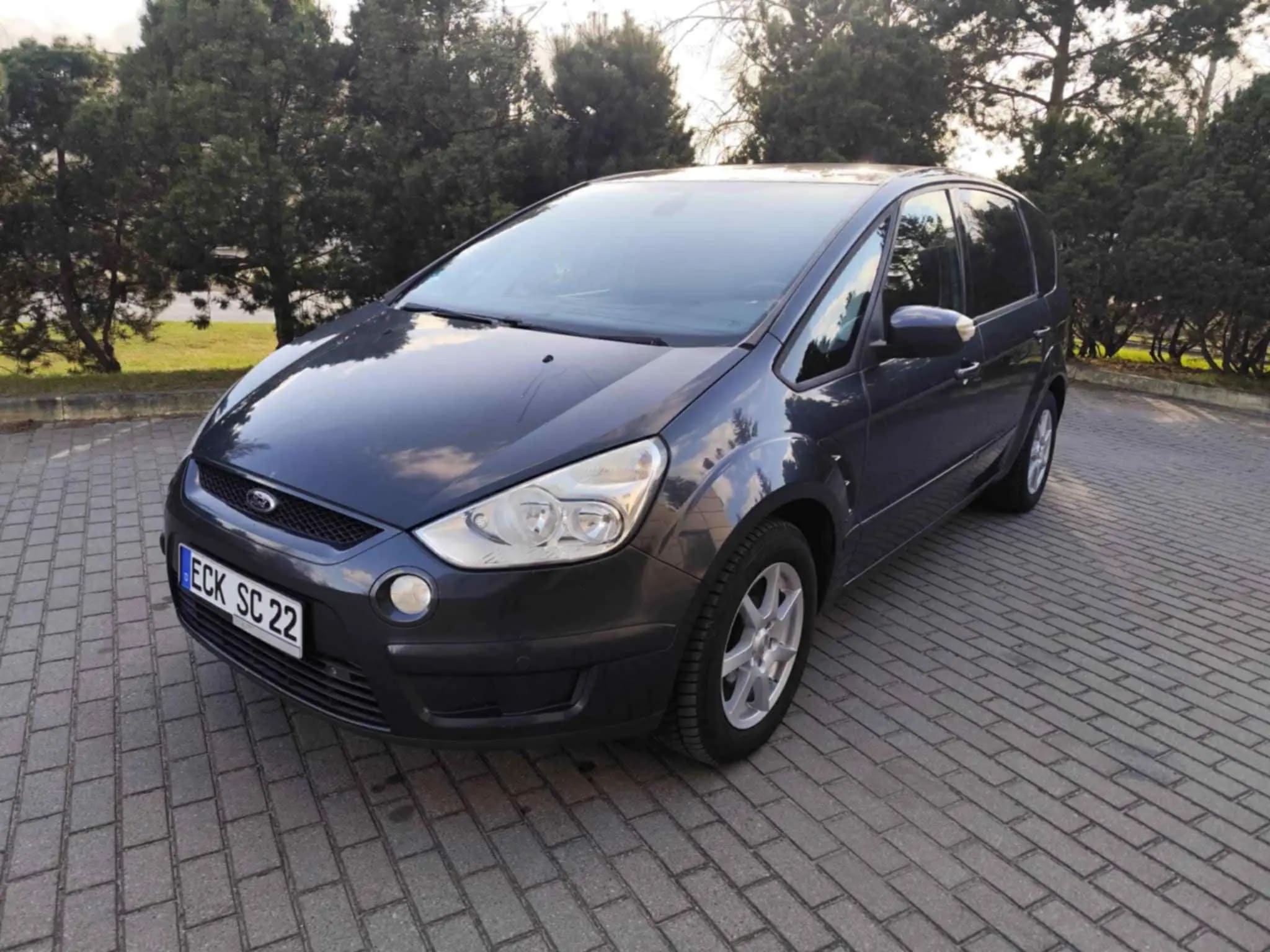 Ford S-Max