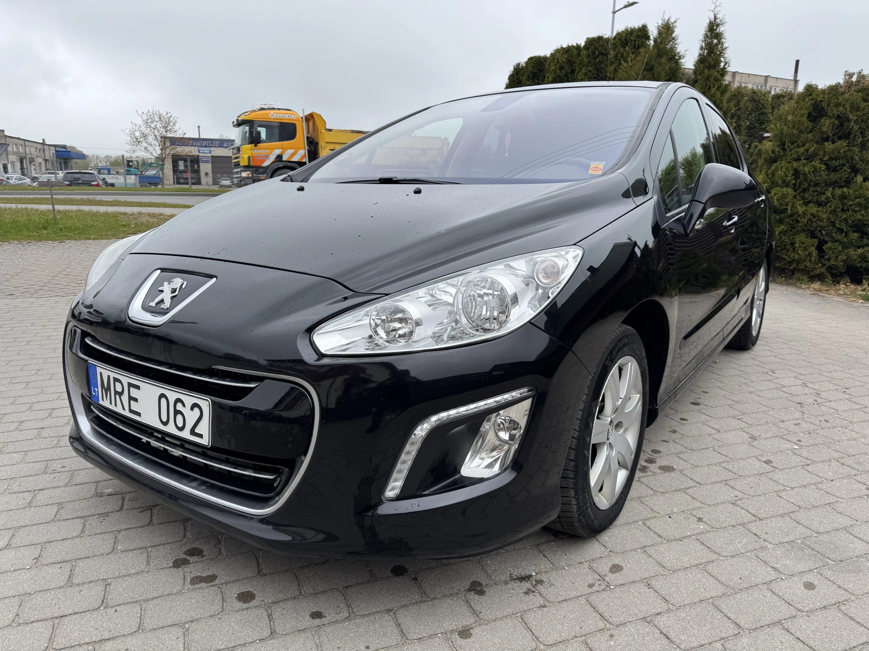 Peugeot 308