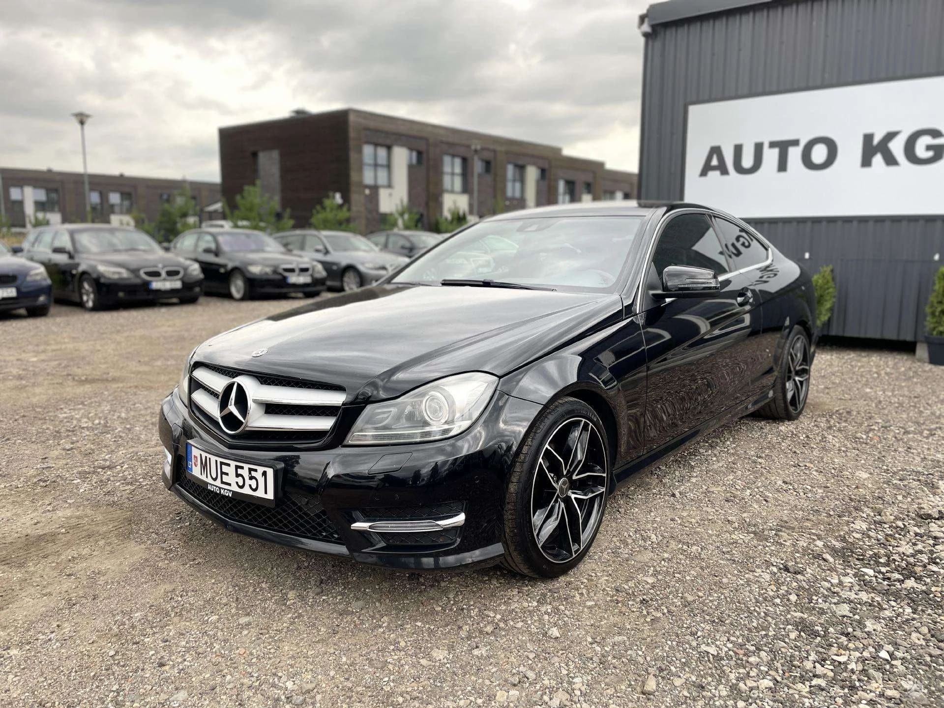 Mercedes-Benz C 220